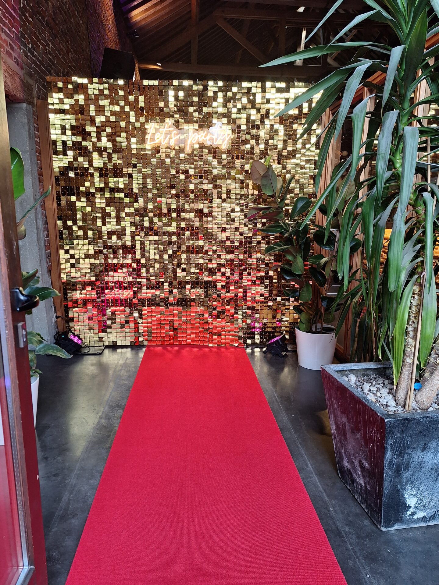 Mur en sequin doré - 240 x 240 cm