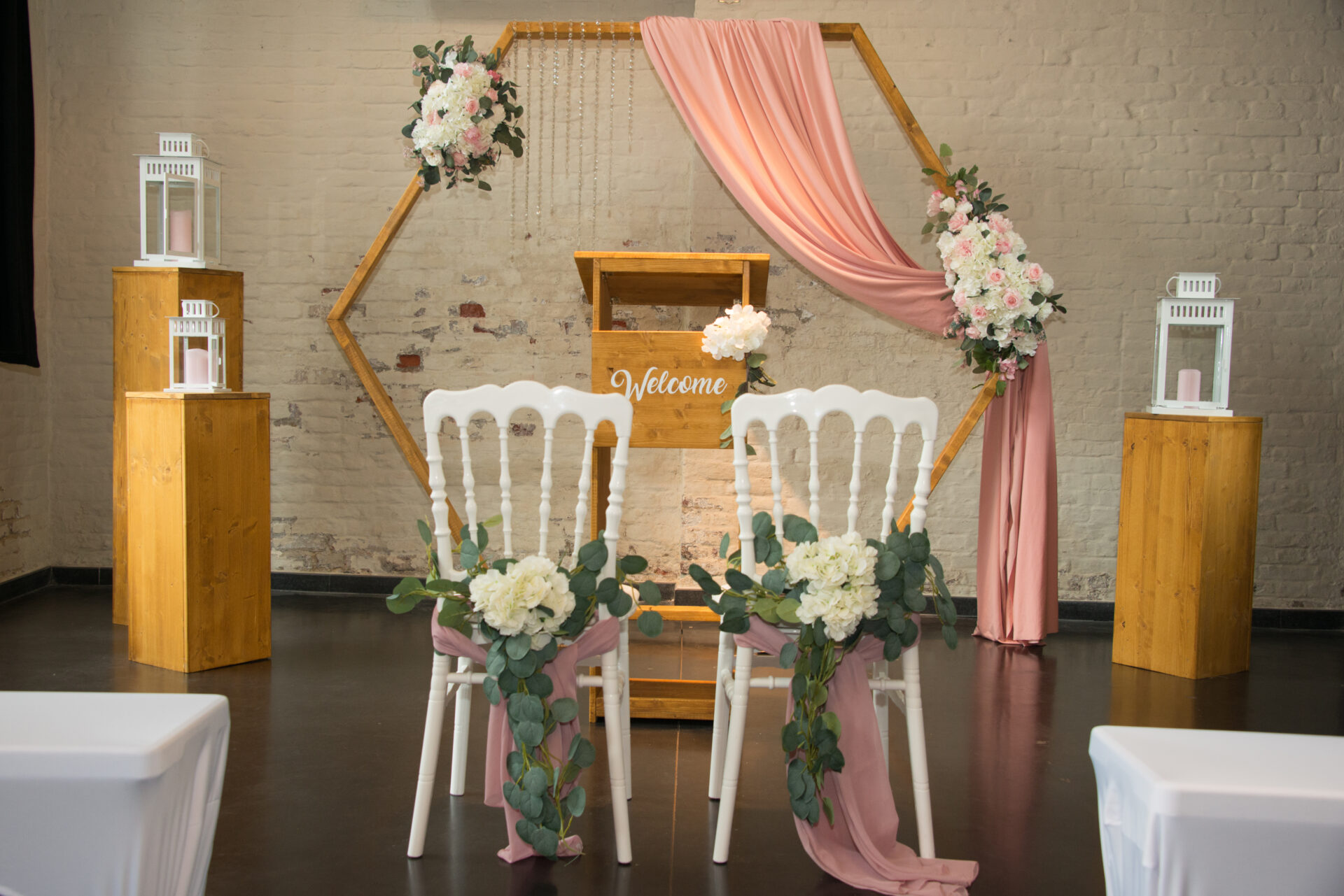 Drapé vieux rose pour arche - 5,5 m x 70 cm